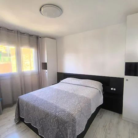 Apartment Palmera E Miami Playa
