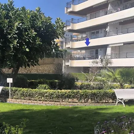 Palmera E 公寓