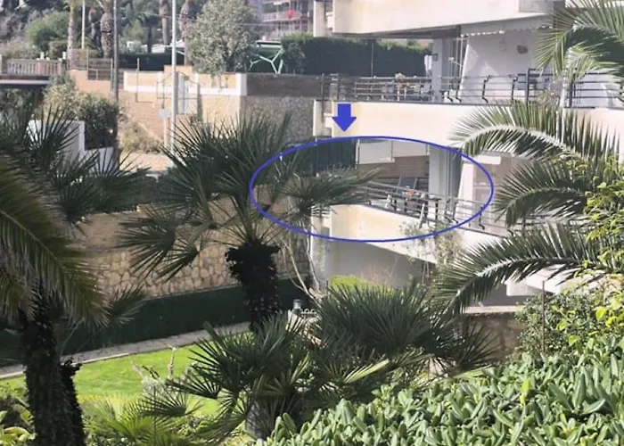 Palmera E 公寓